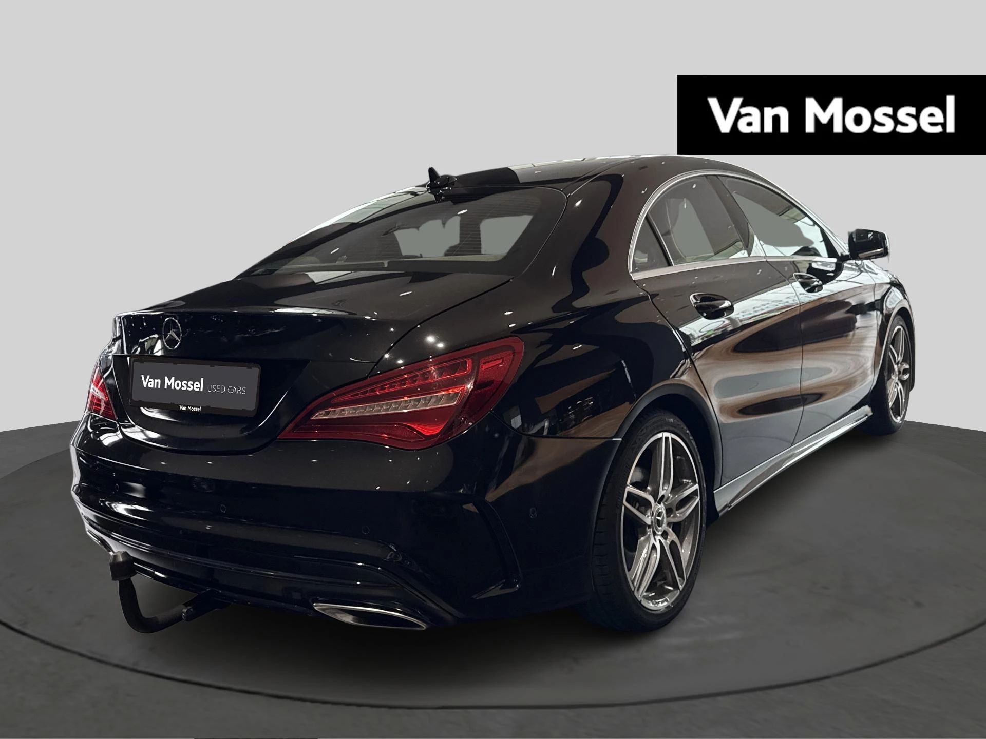 Mercedes-Benz CLA CLA 180 AMG Line