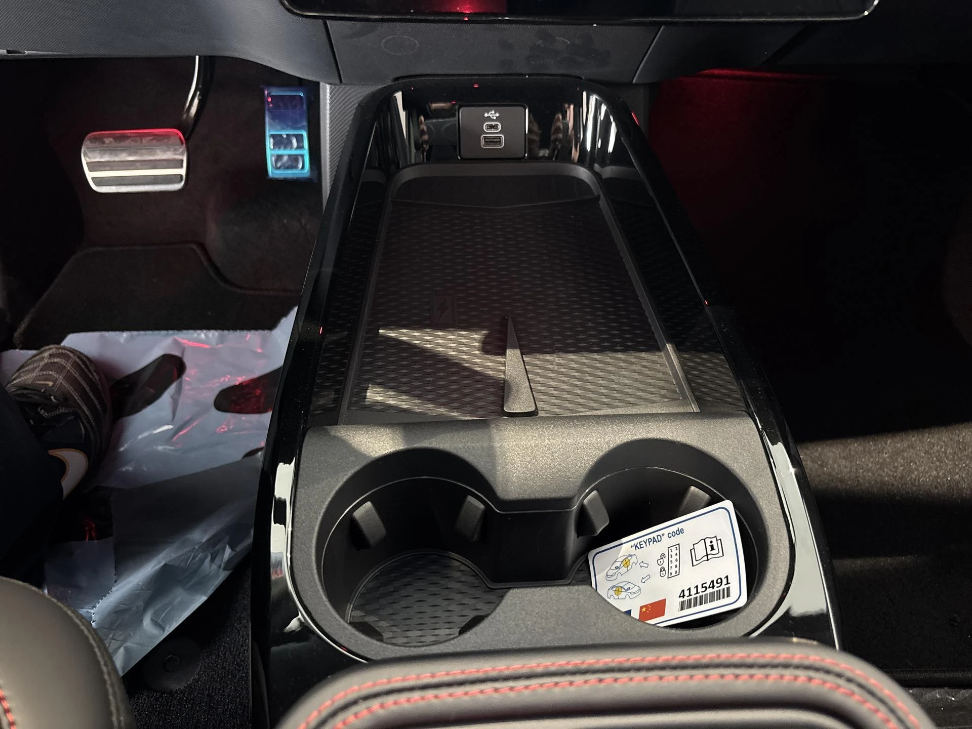 Ford-Mustang Mach-E-image-15