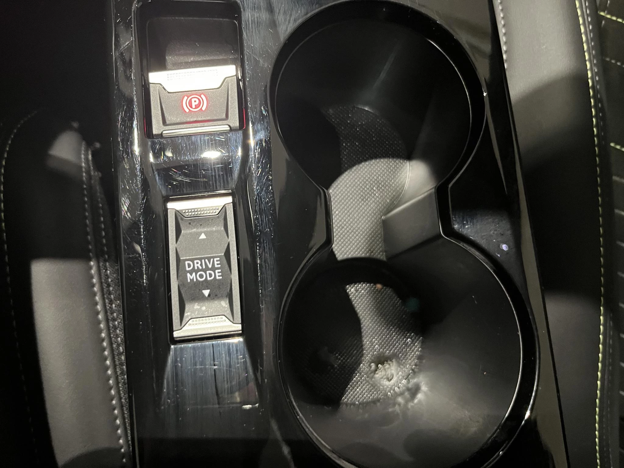 Peugeot-208-image-16