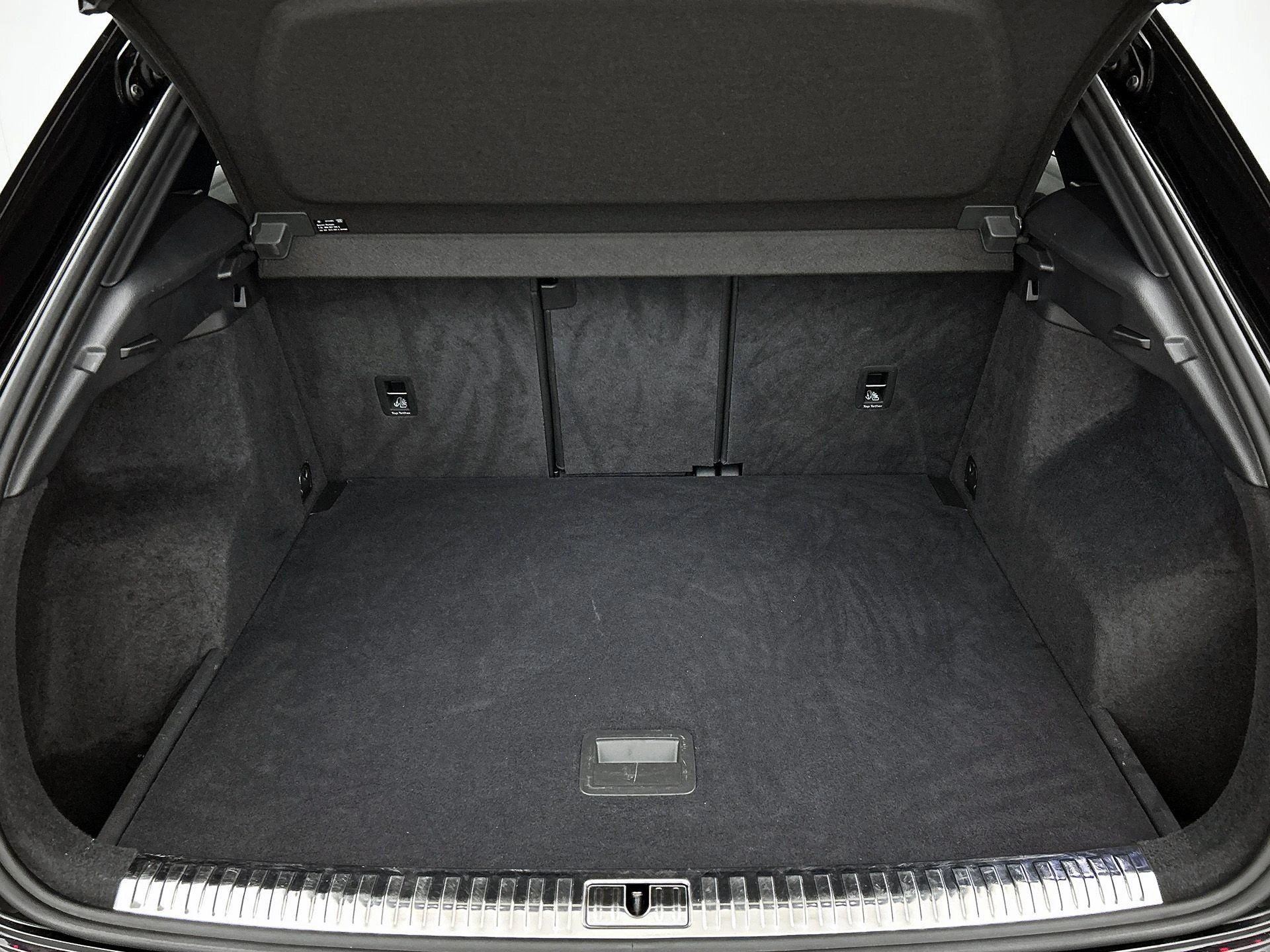 Audi-Q3-image-24