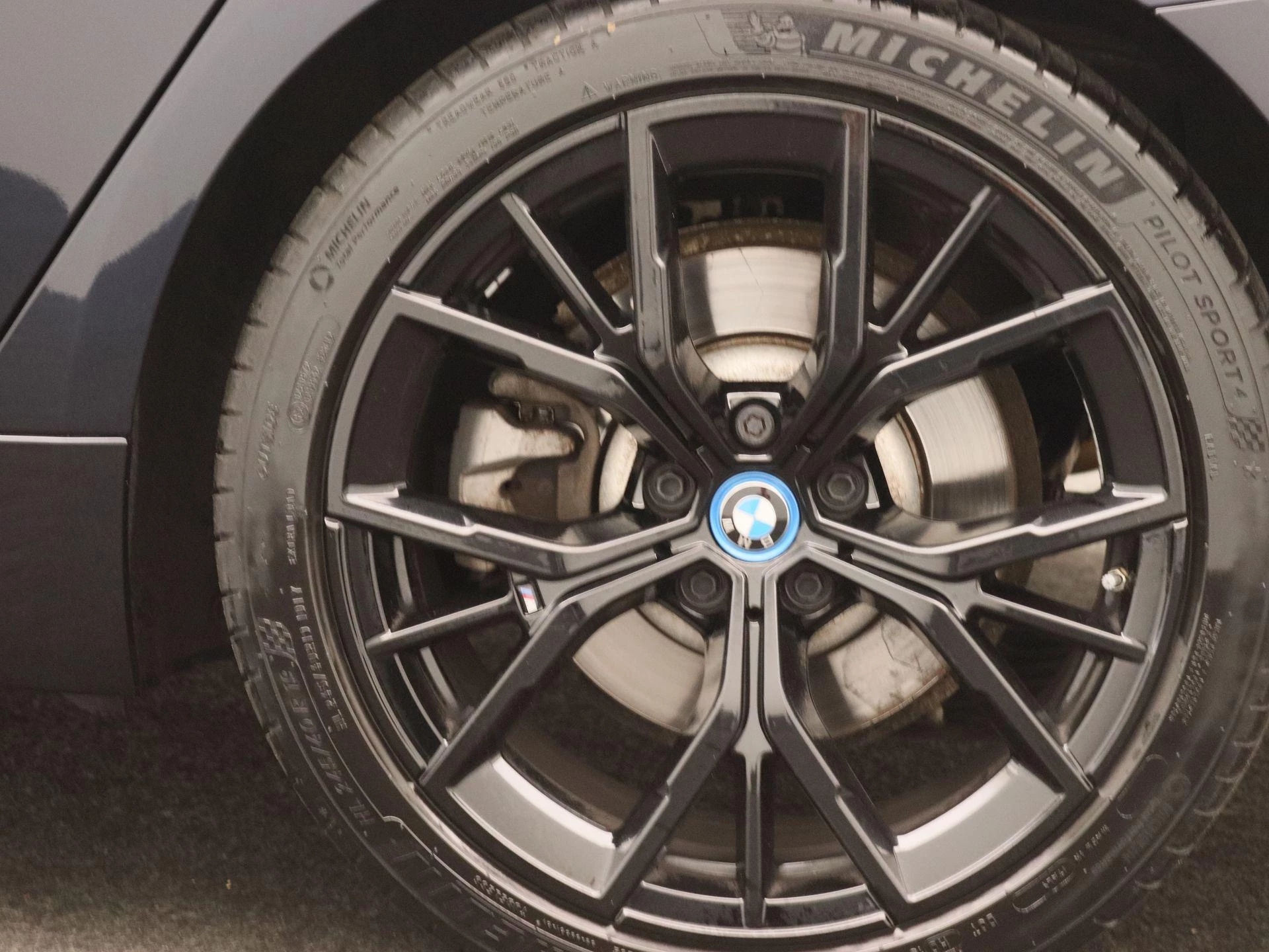 BMW-5 Serie-image-18