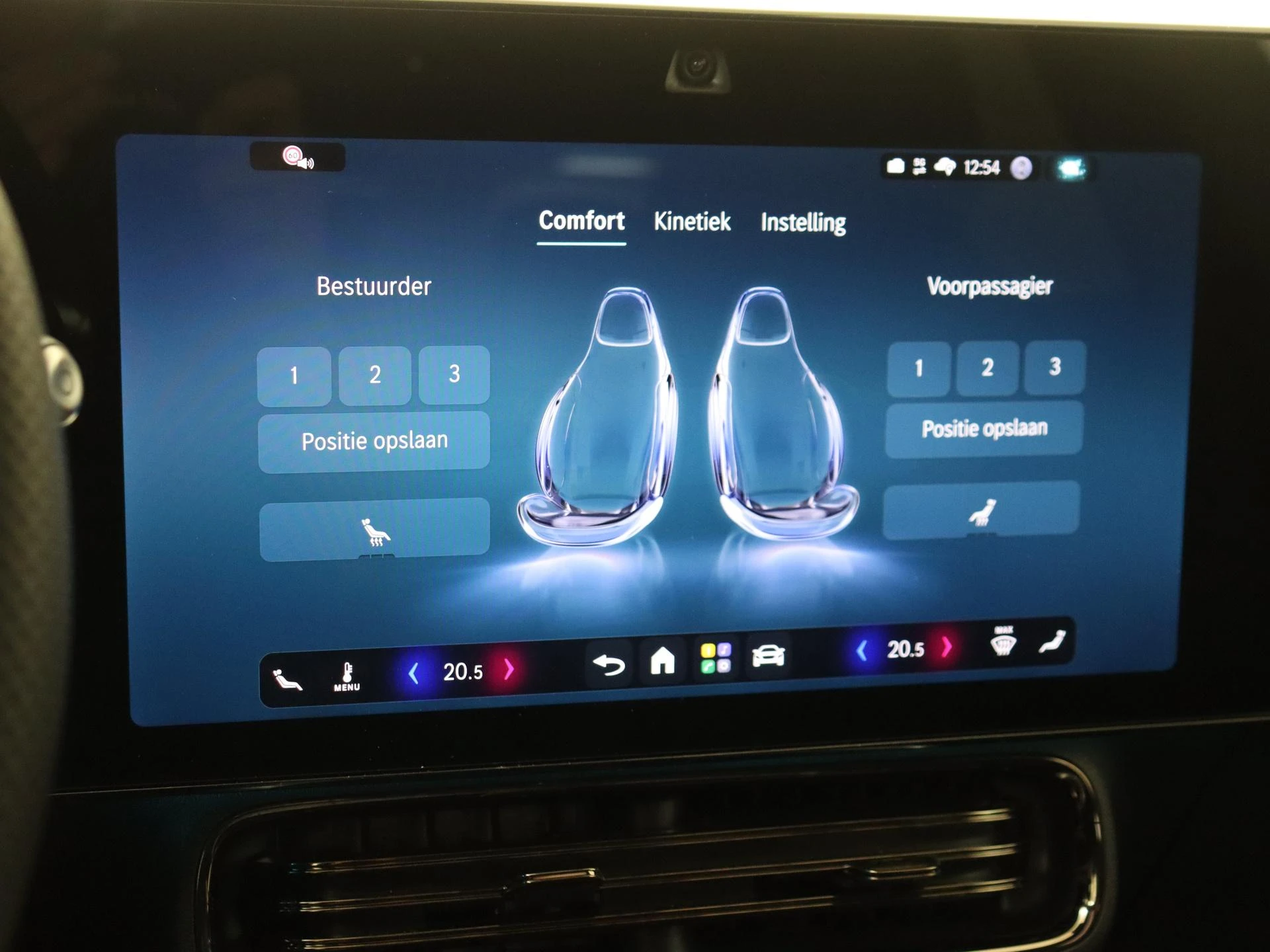 Mercedes-Benz-CLA-image-19