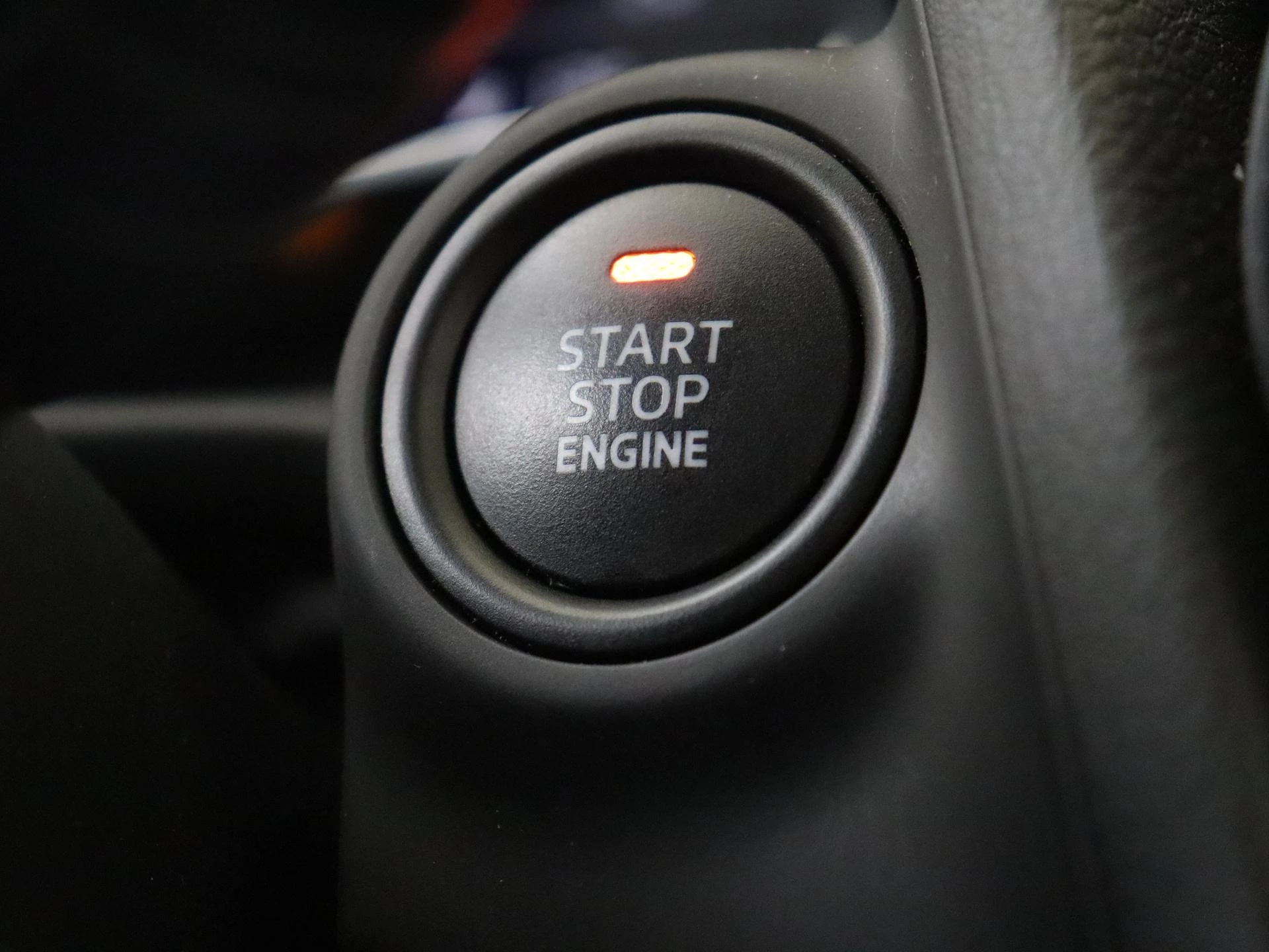 Mazda-2-image-25