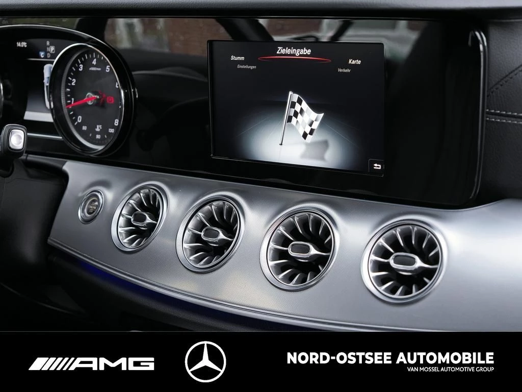 Mercedes-Benz-E-Klasse-image-9