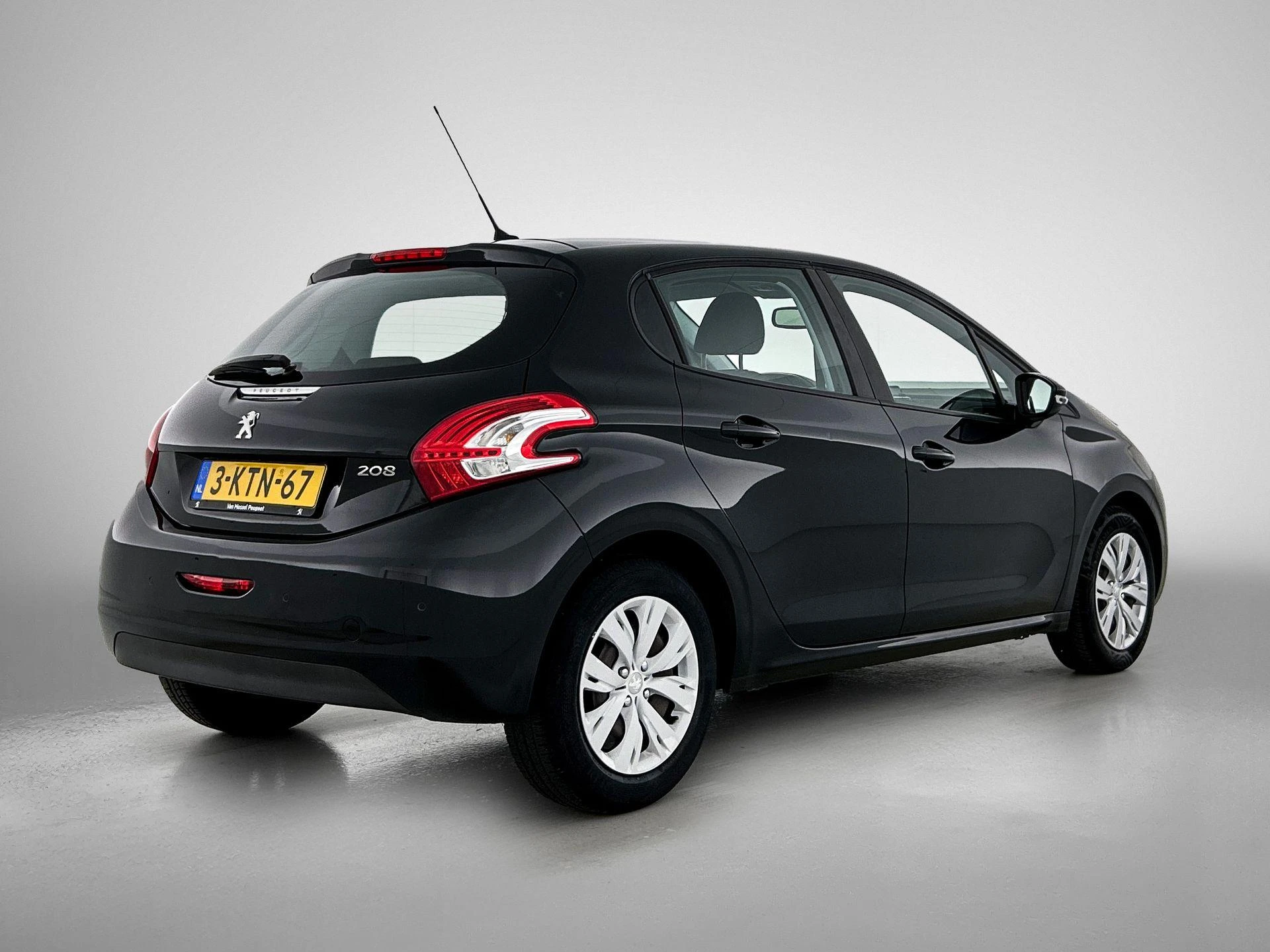 Peugeot-208-image-3