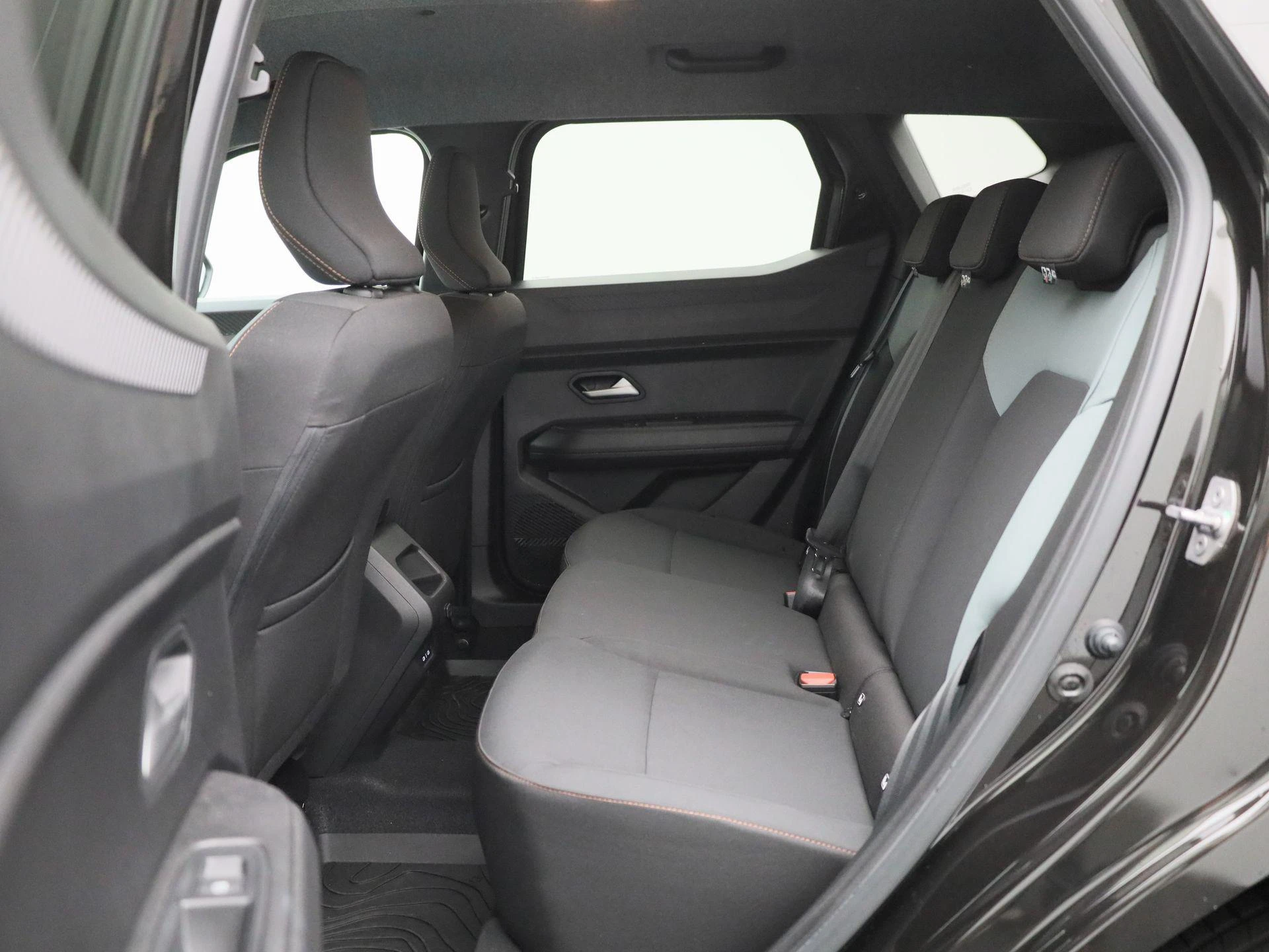 Dacia-Duster-image-11