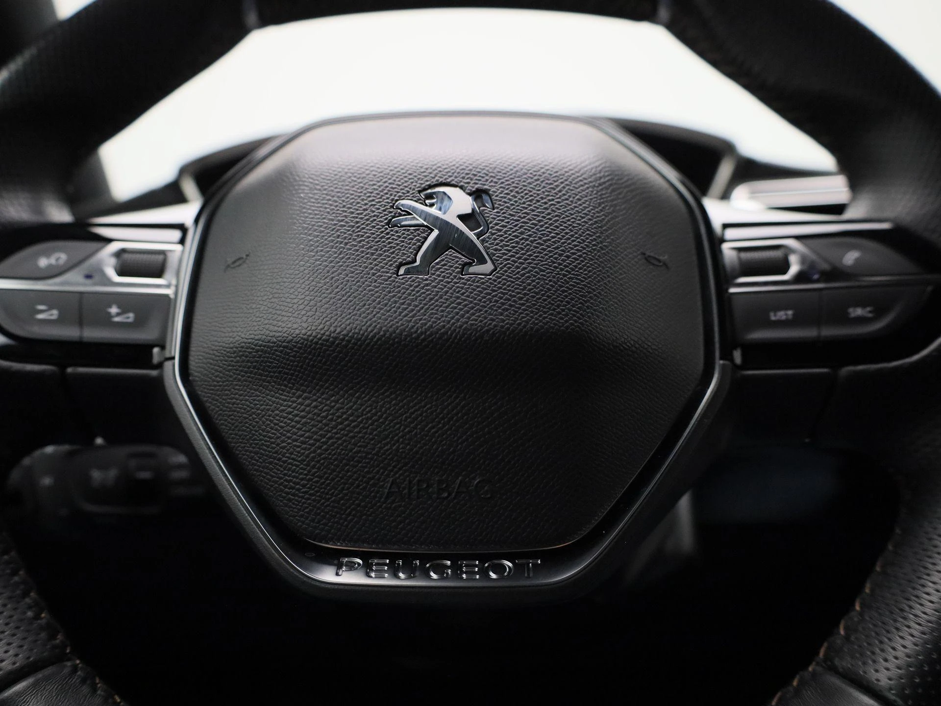 Peugeot-508-image-31