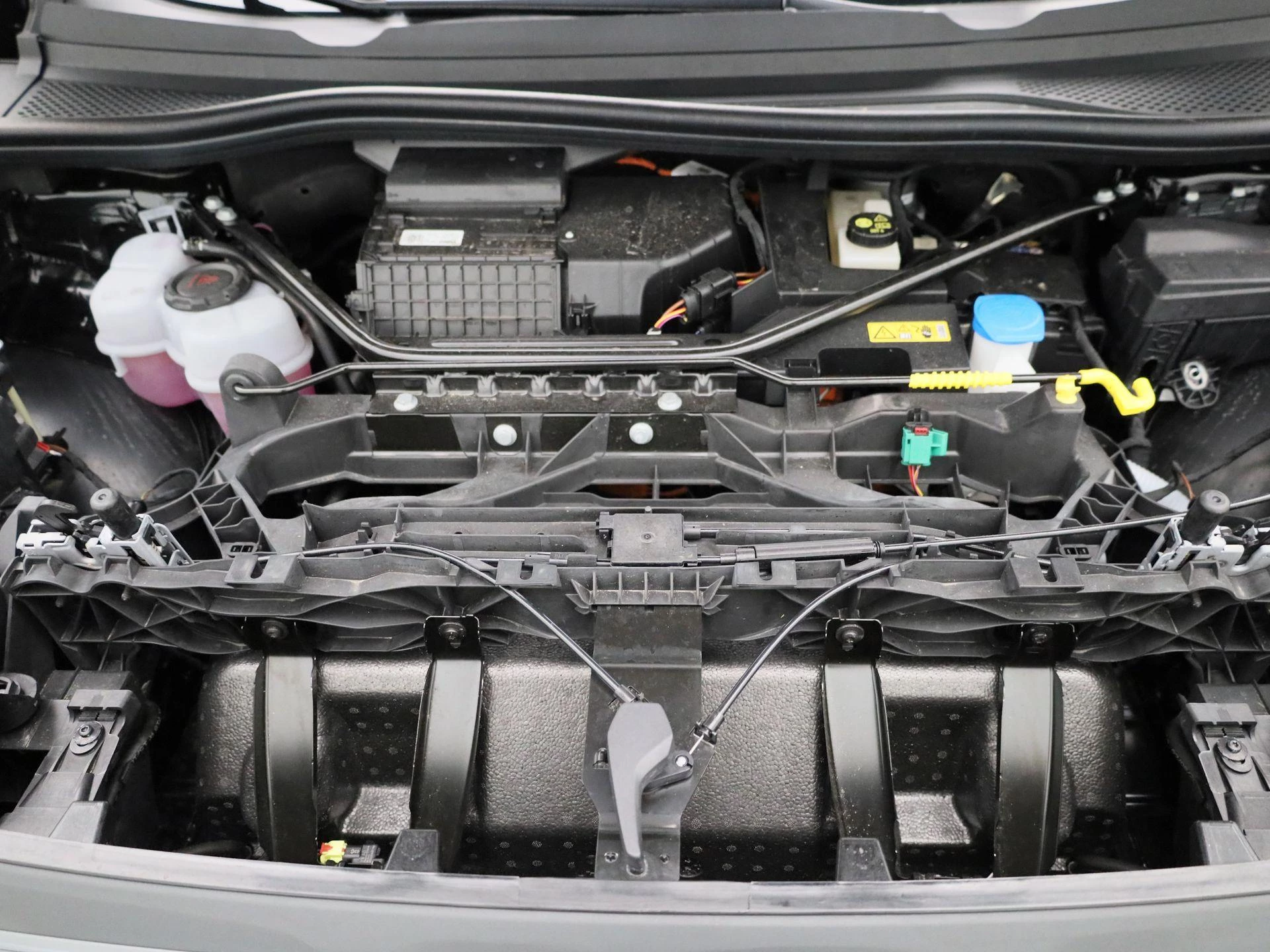 Audi-Q4 e-tron-image-36