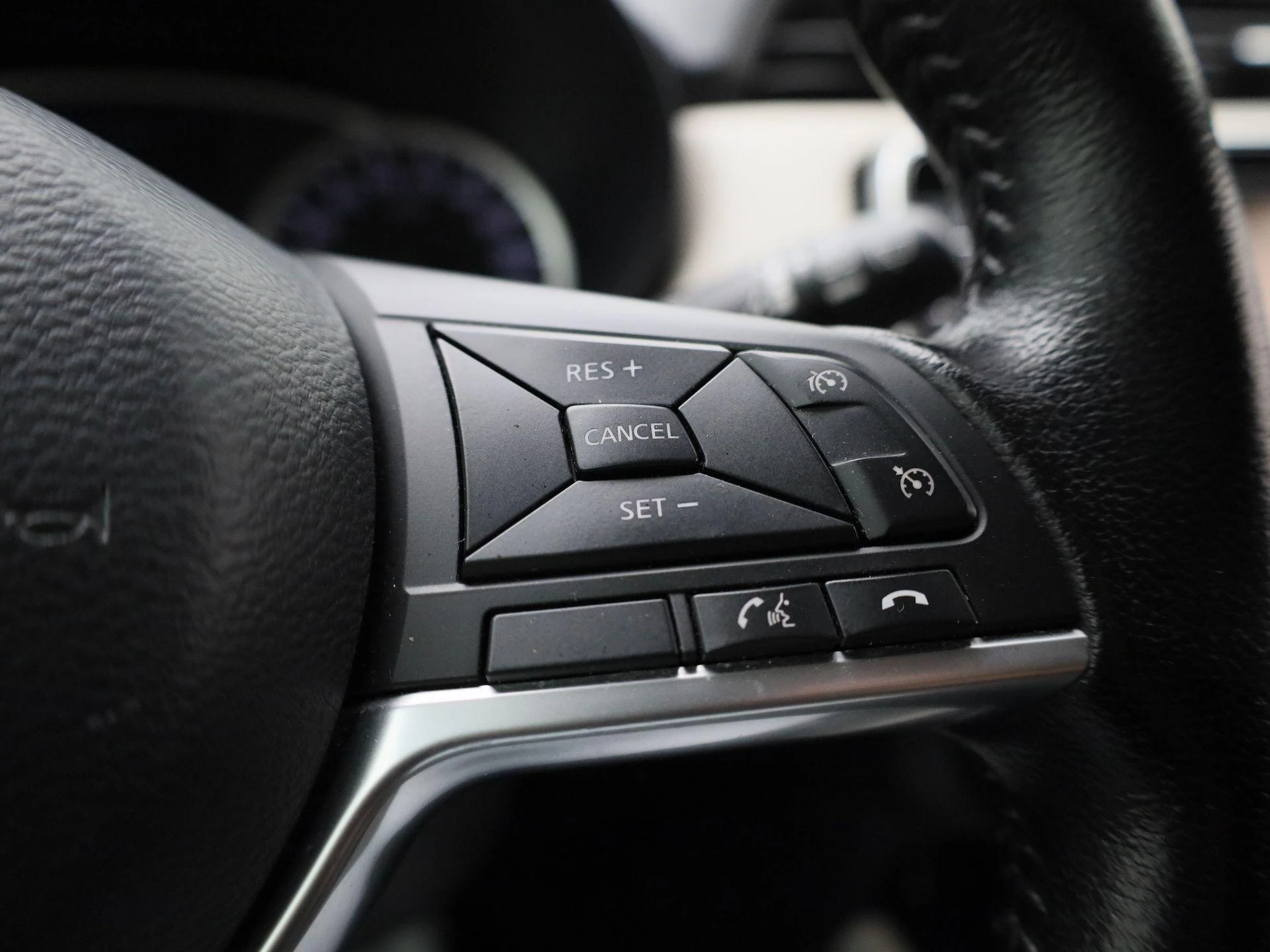 Nissan-Micra-image-17