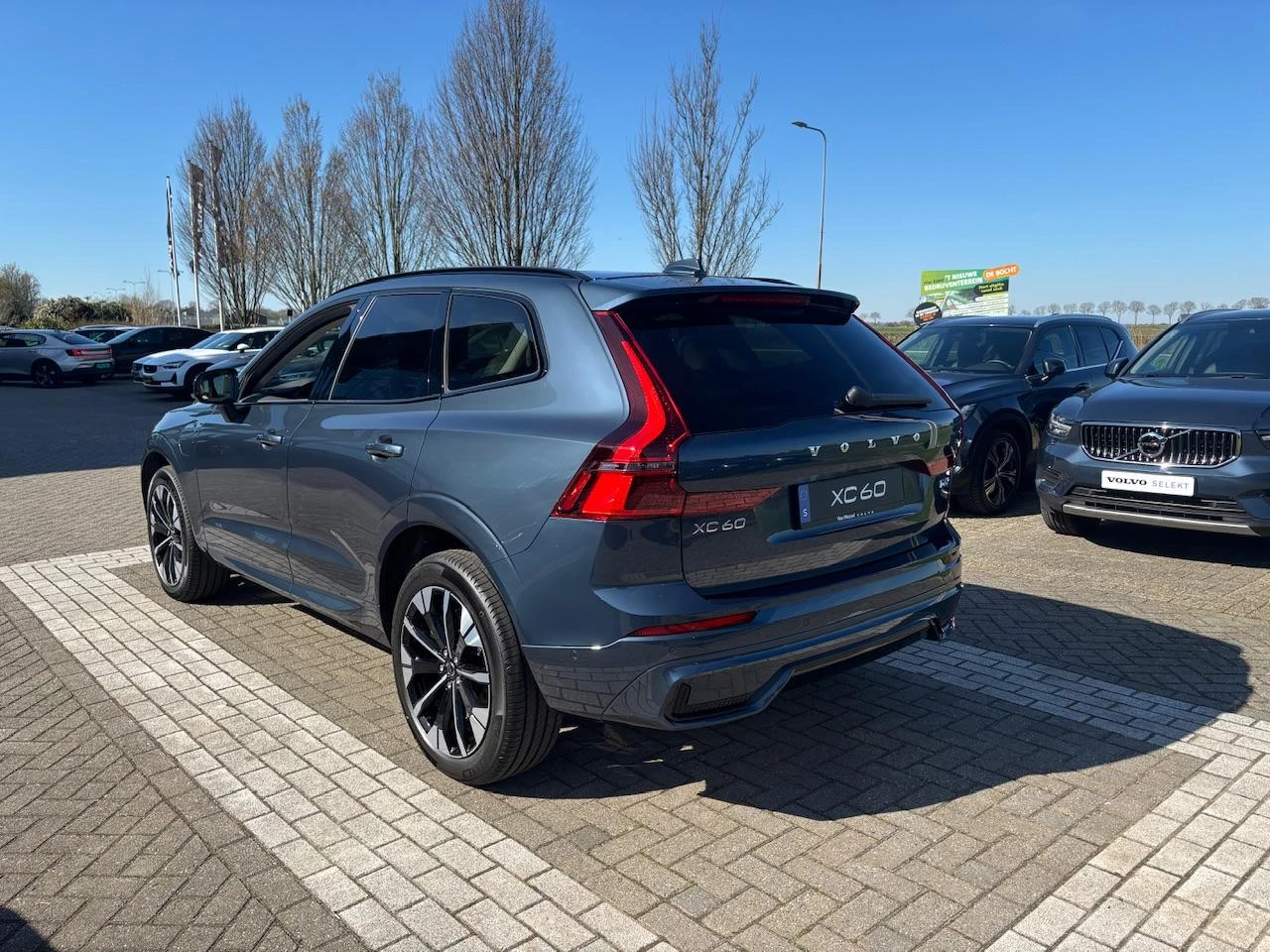 Volvo-XC60-image-18