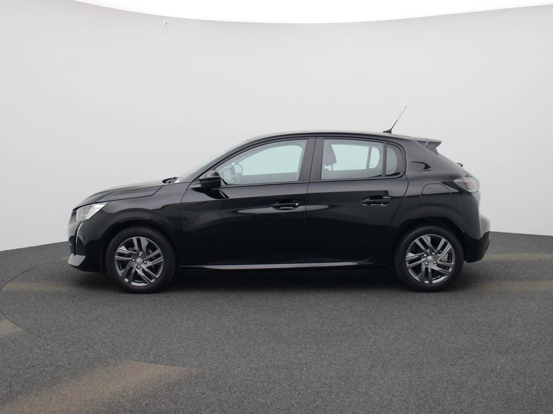 Peugeot-208-image-3