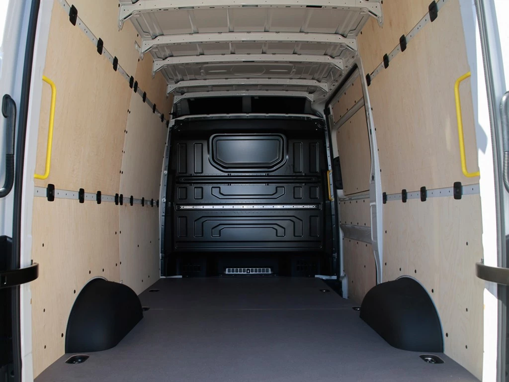Volkswagen Crafter 35 Kasten mittellang Hochdach