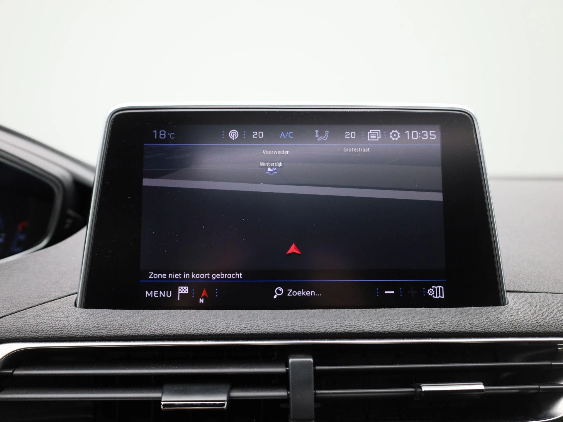 Peugeot-5008-image-18