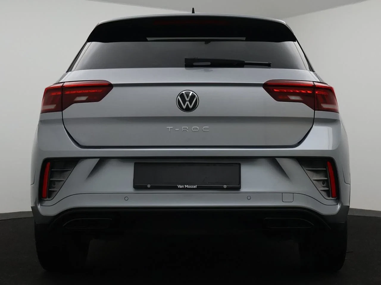 Volkswagen-T-Roc-image-13
