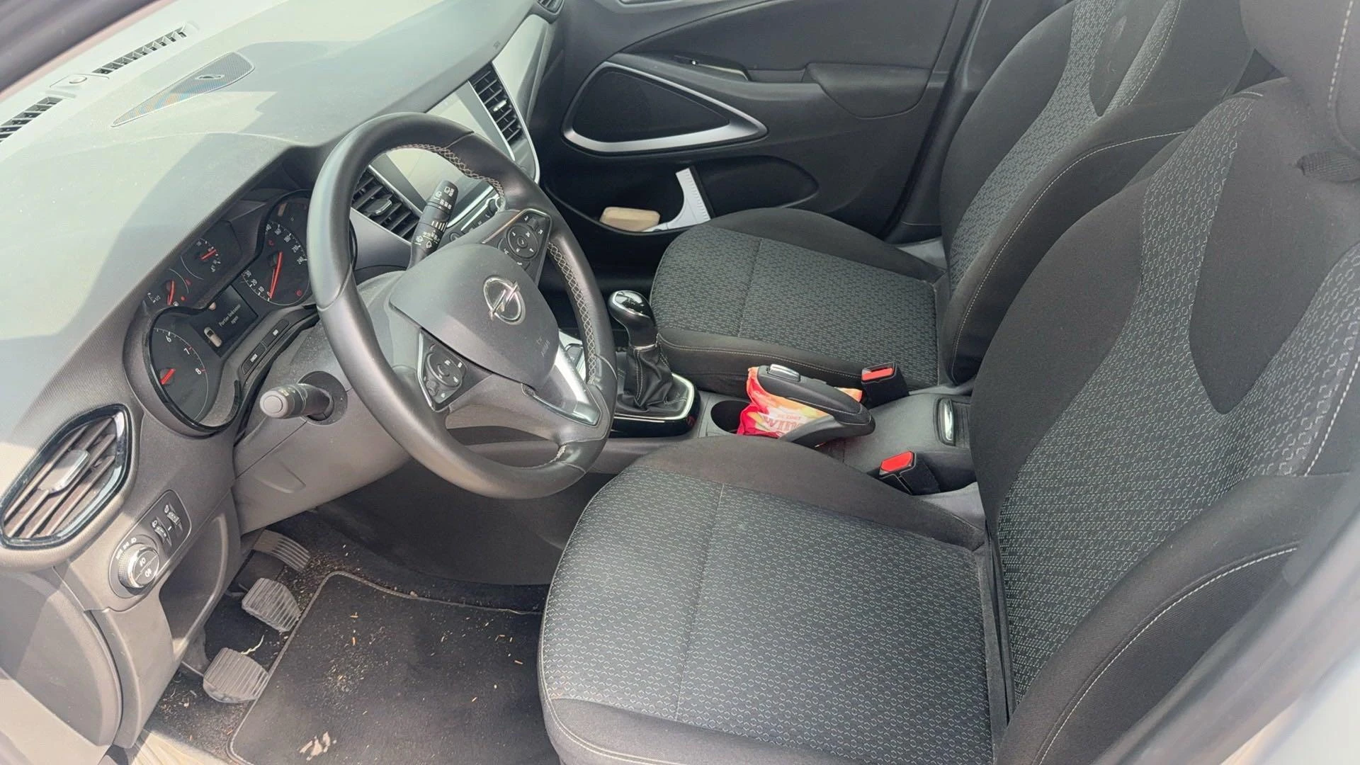Opel-Crossland X-image-6