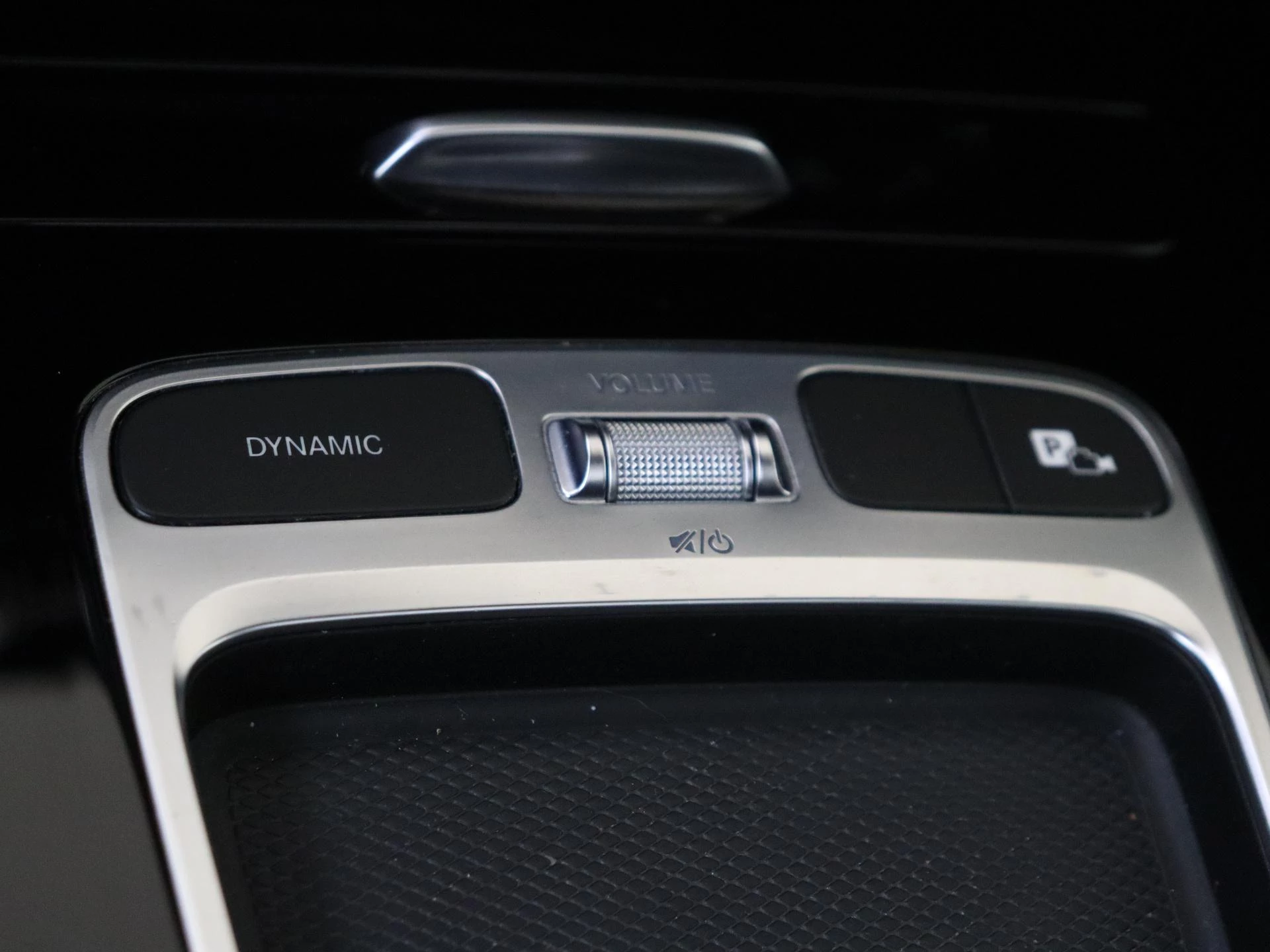 Mercedes-Benz-A-Klasse-image-20