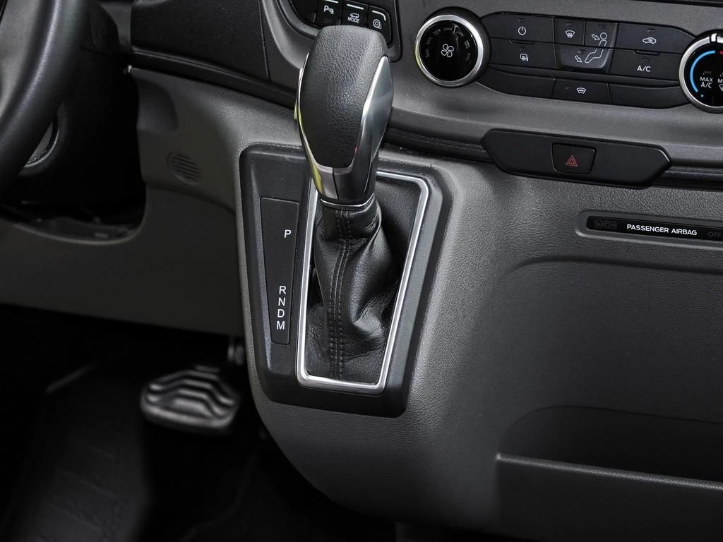 Ford-Transit-image-23