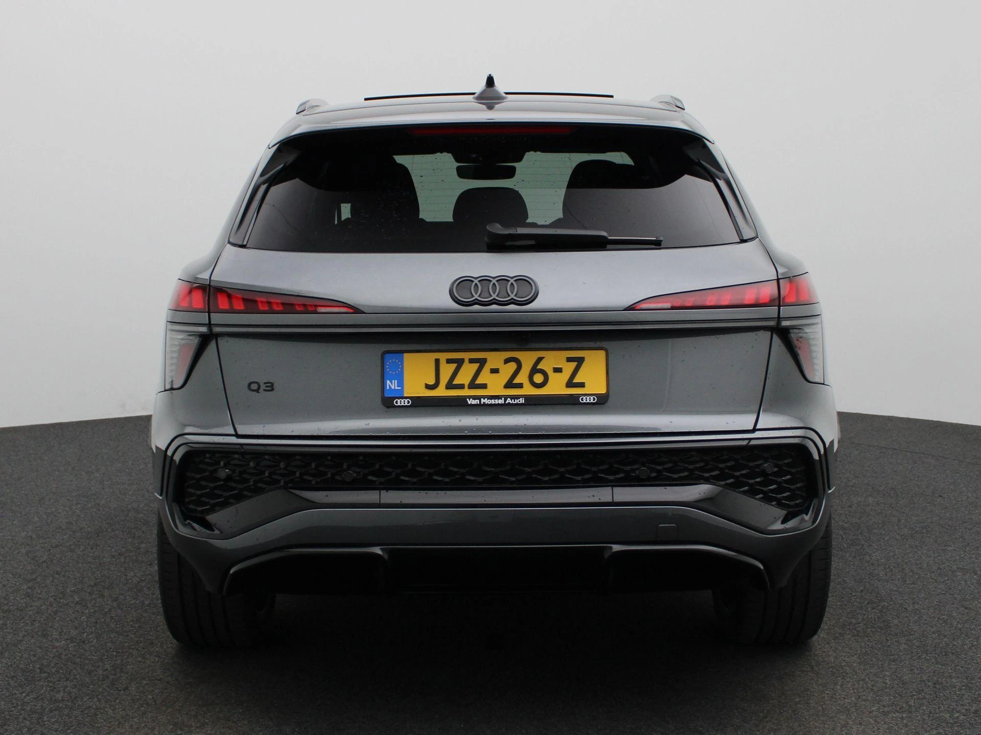Audi-Q3-image-4