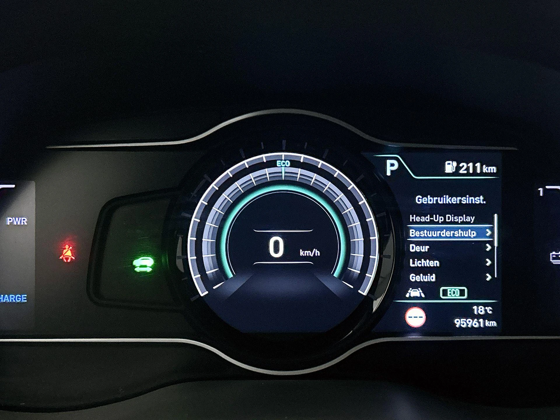 Hyundai-Kona-image-8