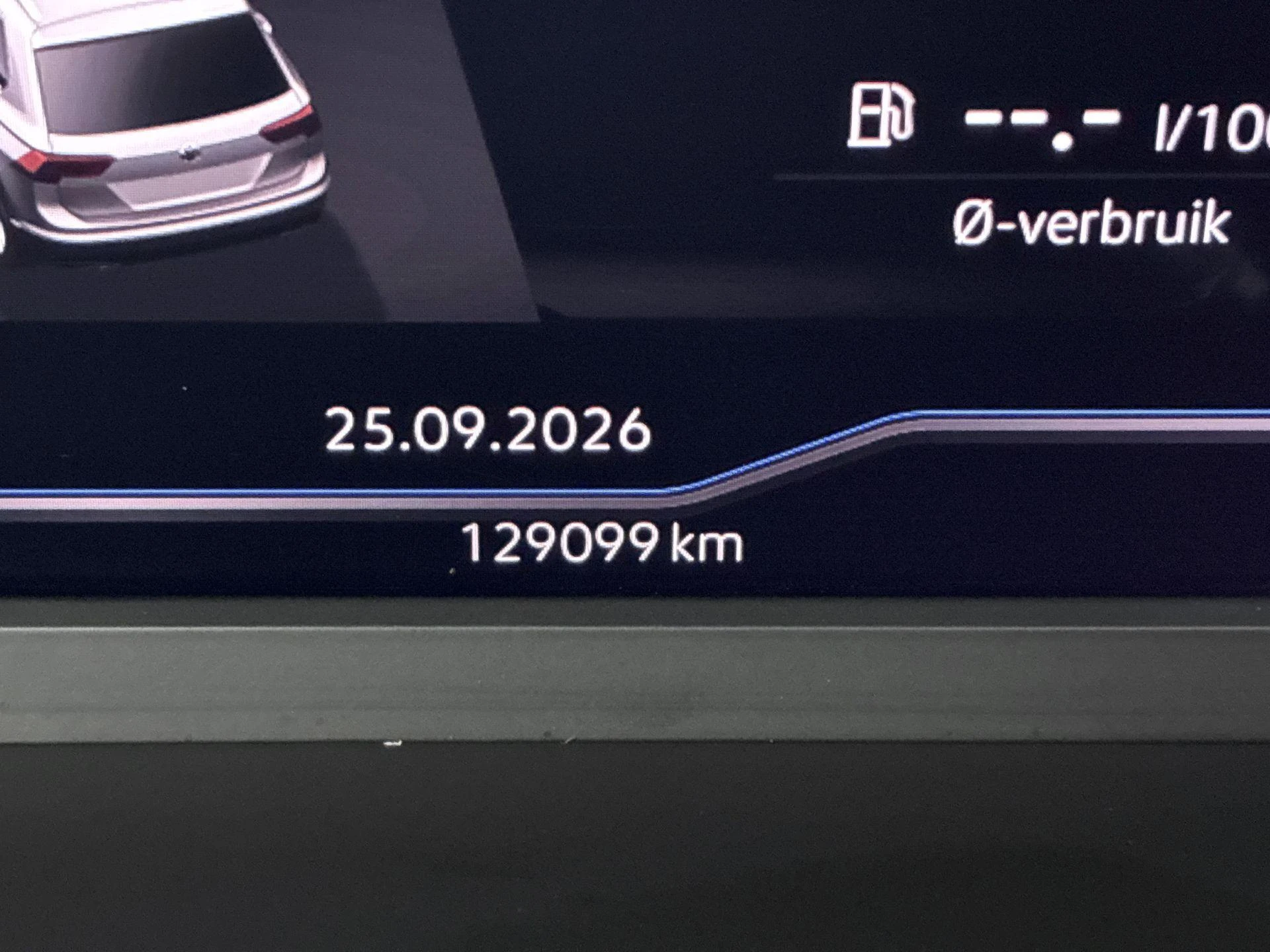 Volkswagen-Tiguan-image-19