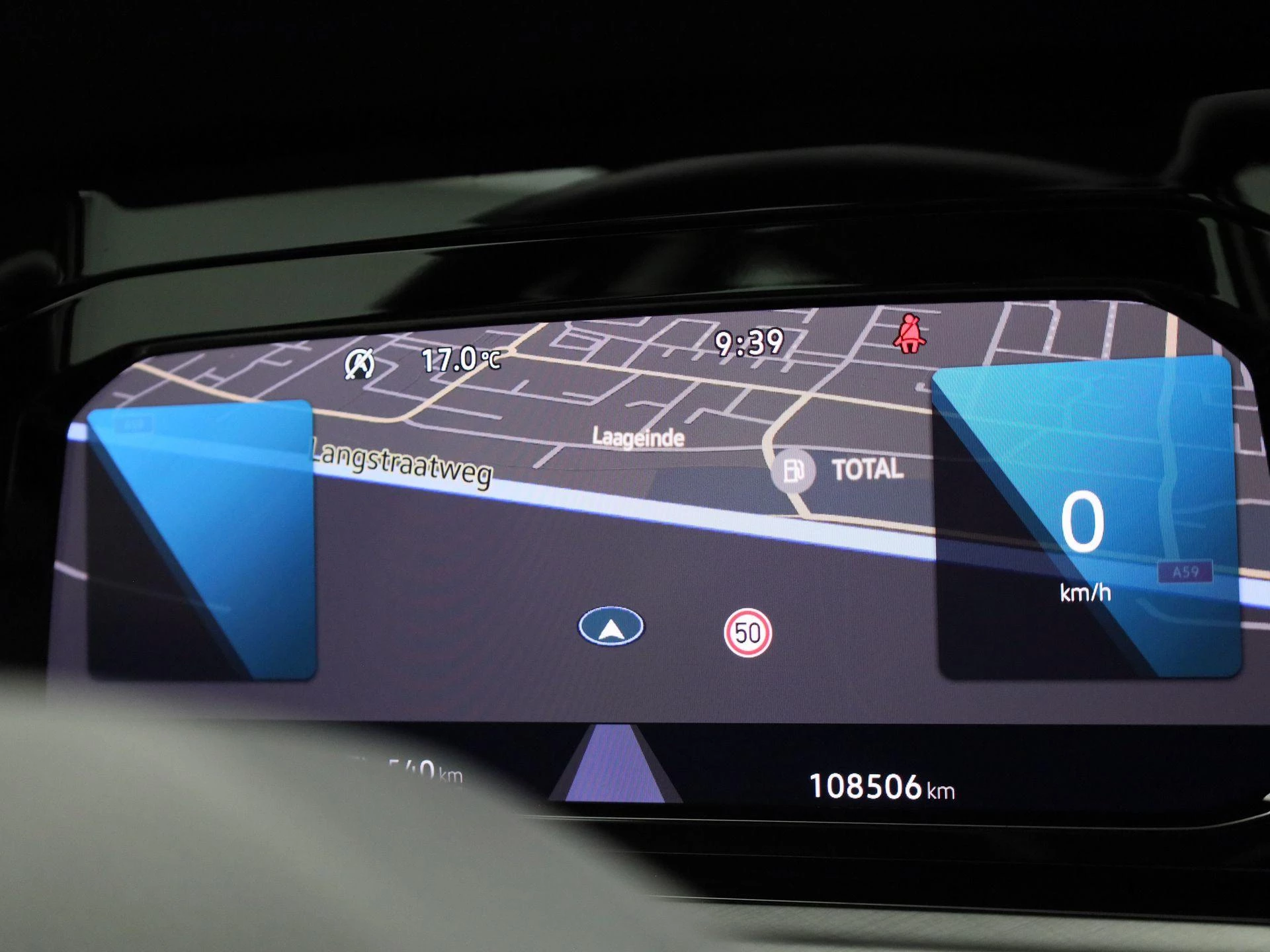 Volkswagen-Golf-image-26