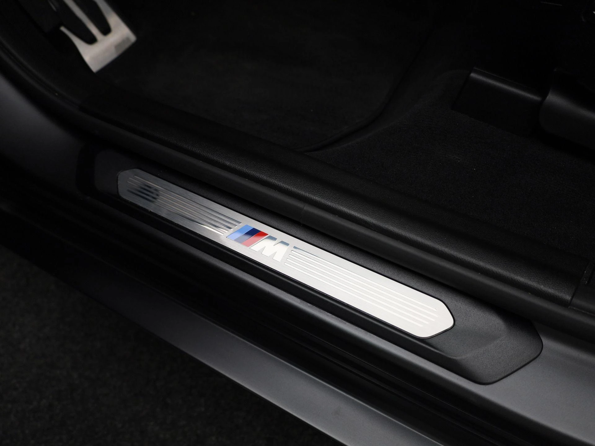 BMW-X4-image-43