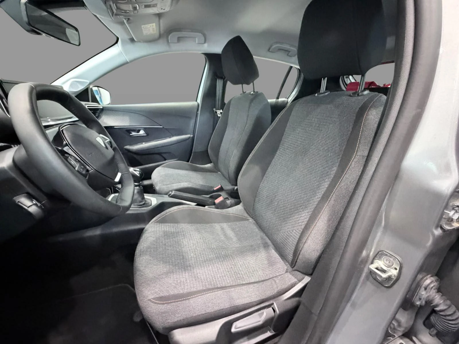 Peugeot 208 1.2 PureTech 100 MAN6 S&S Style