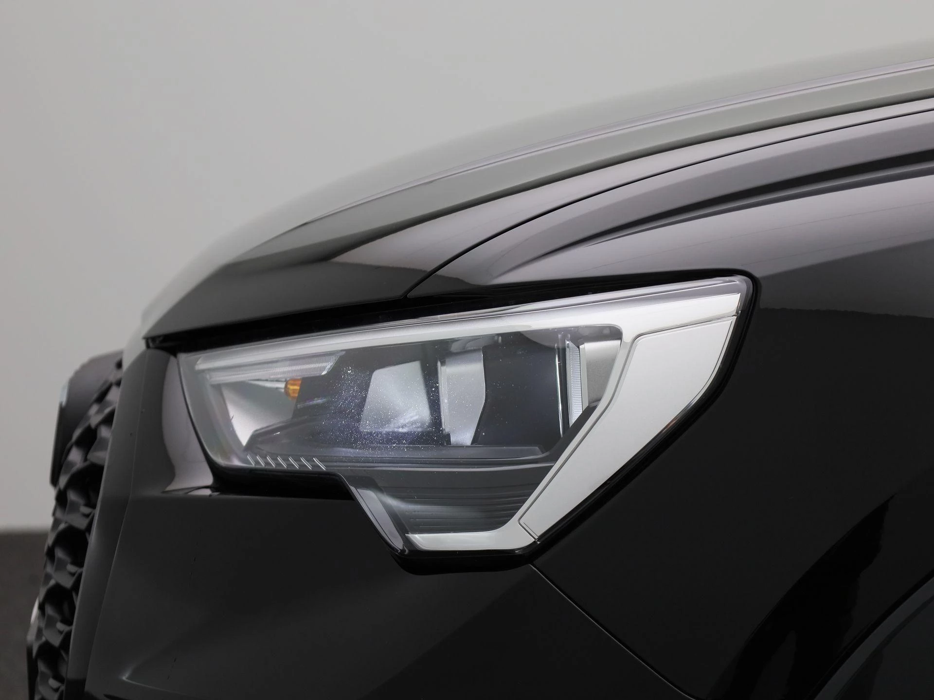 Audi-Q3-image-15