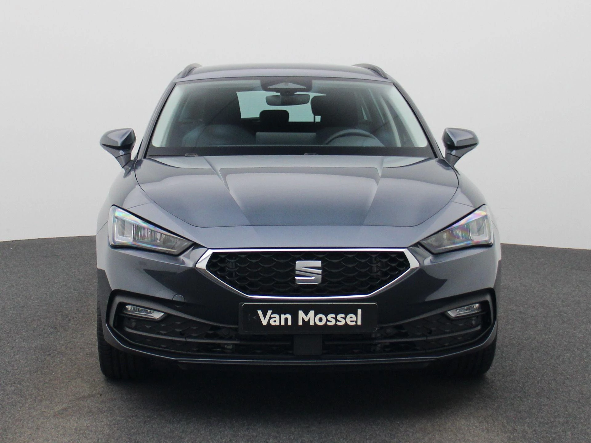 SEAT-Leon-image-1