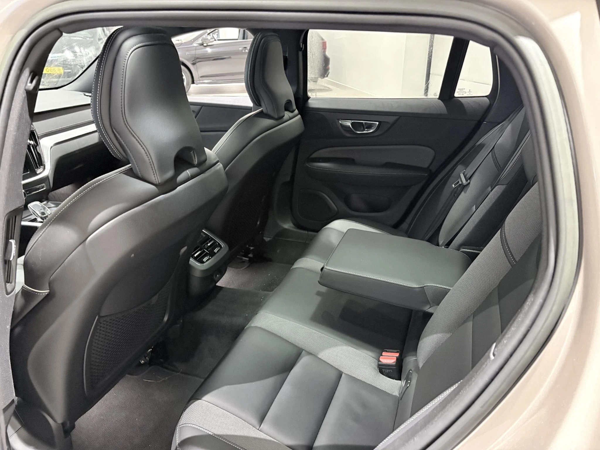Volvo-V60-image-7