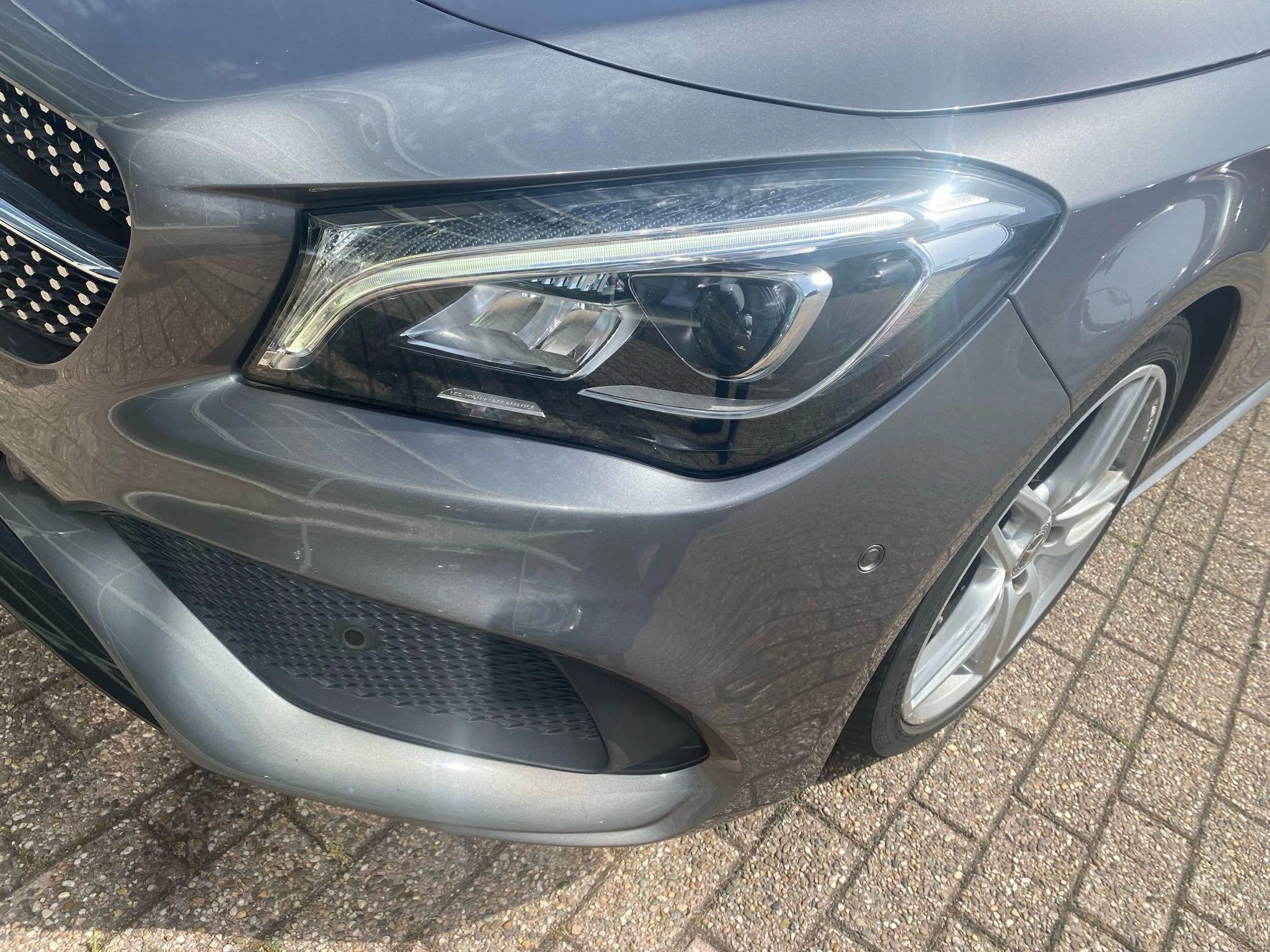 Mercedes-Benz CLA 180