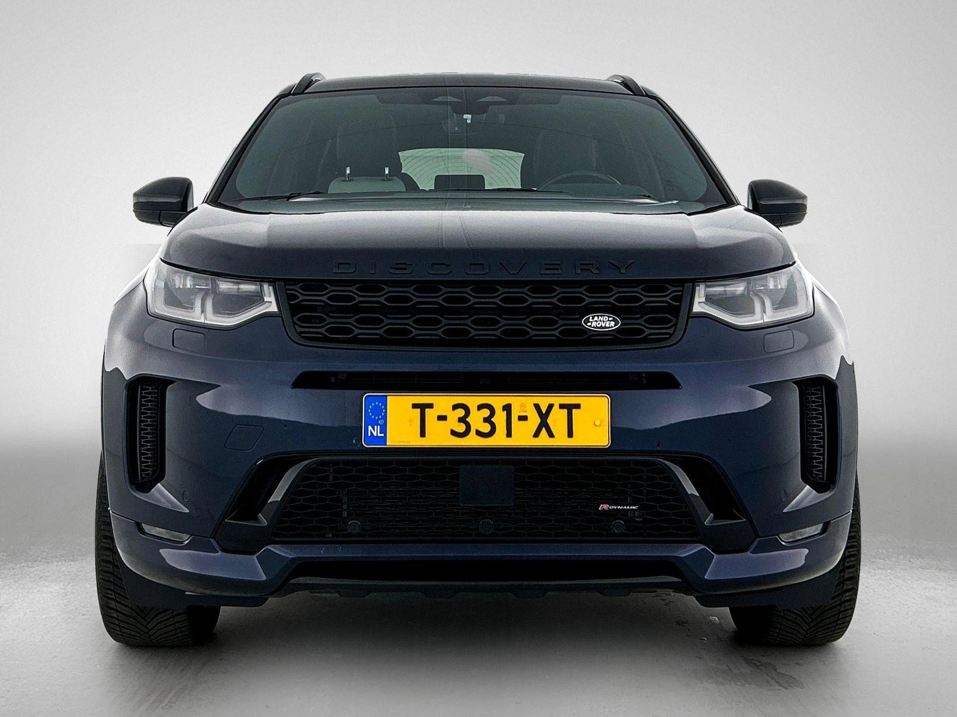 Land Rover-Discovery Sport-image-4