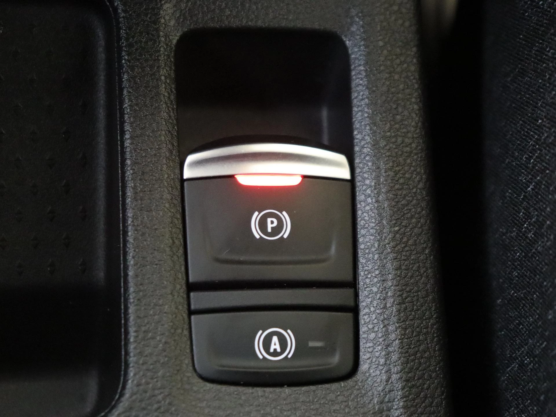 Renault Captur 1.8 E-Tech full hybrid 160 techno