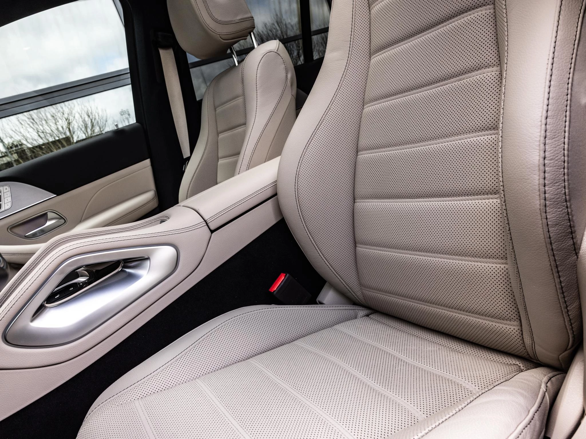 Mercedes-Benz GLE 400 e 4MATIC AMG Line Premium Plus