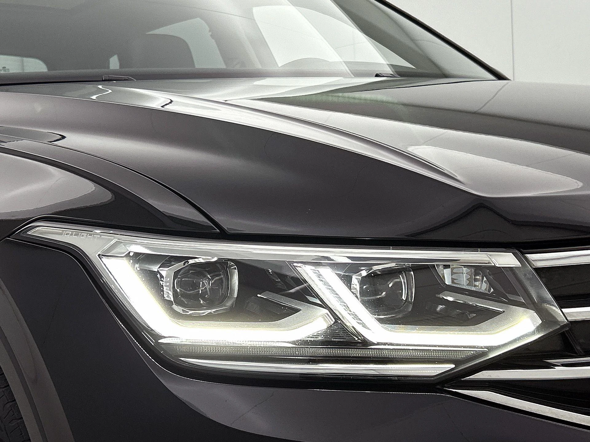 Volkswagen-Tiguan-image-9