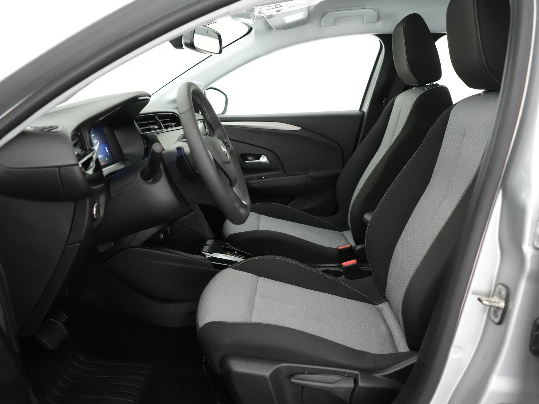 Opel-Corsa-image-11