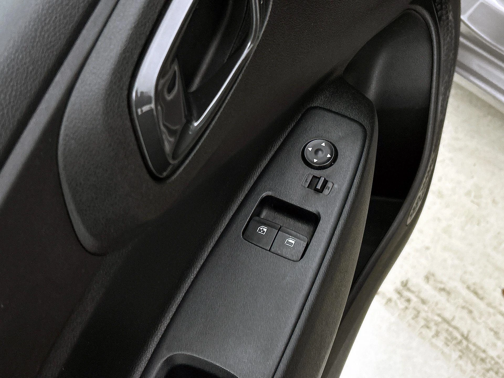 Hyundai-i10-image-21