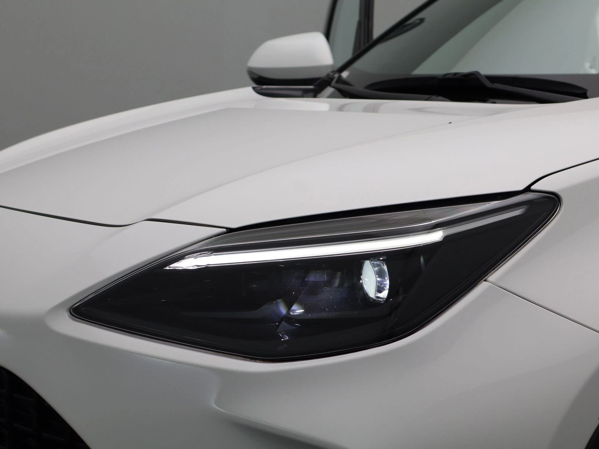 Toyota-Yaris Cross-image-13