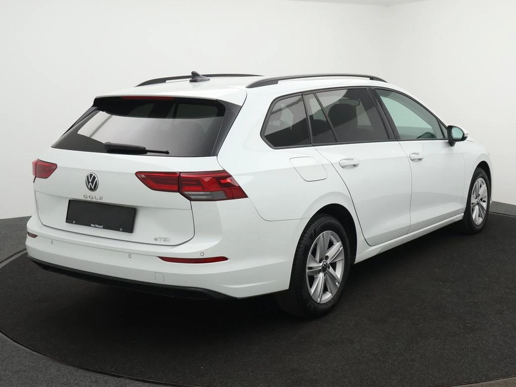 Volkswagen Golf VIII SW Golf 1.0eTSI Life 110PK *AUTOMAAT*LANE-ASSIST*ACC*PDC*APP-CONNECT*...*