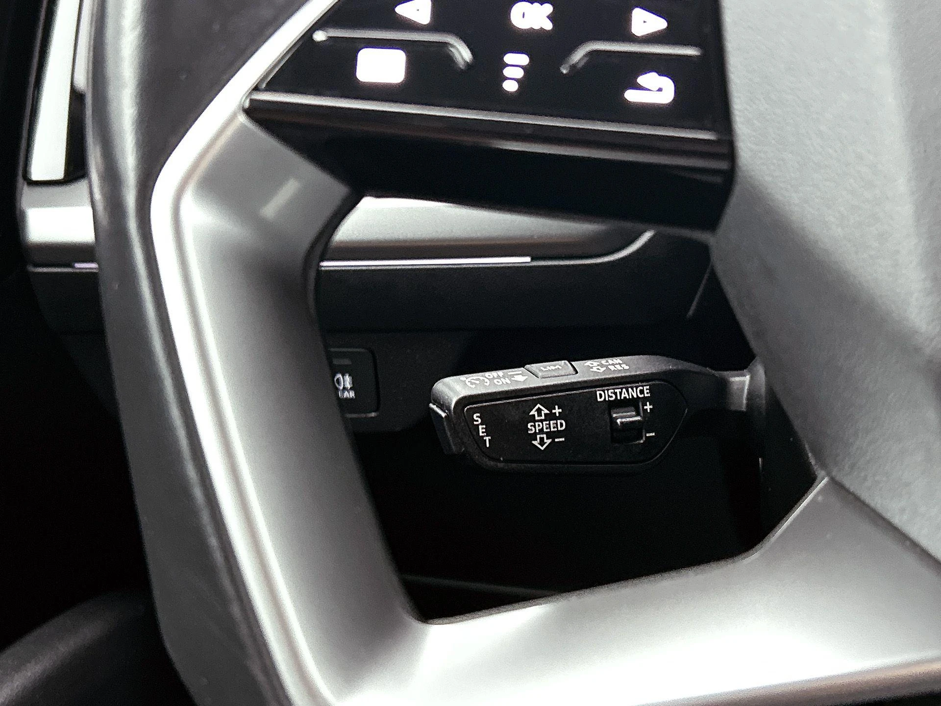 Audi-Q4 Sportback e-tron-image-15