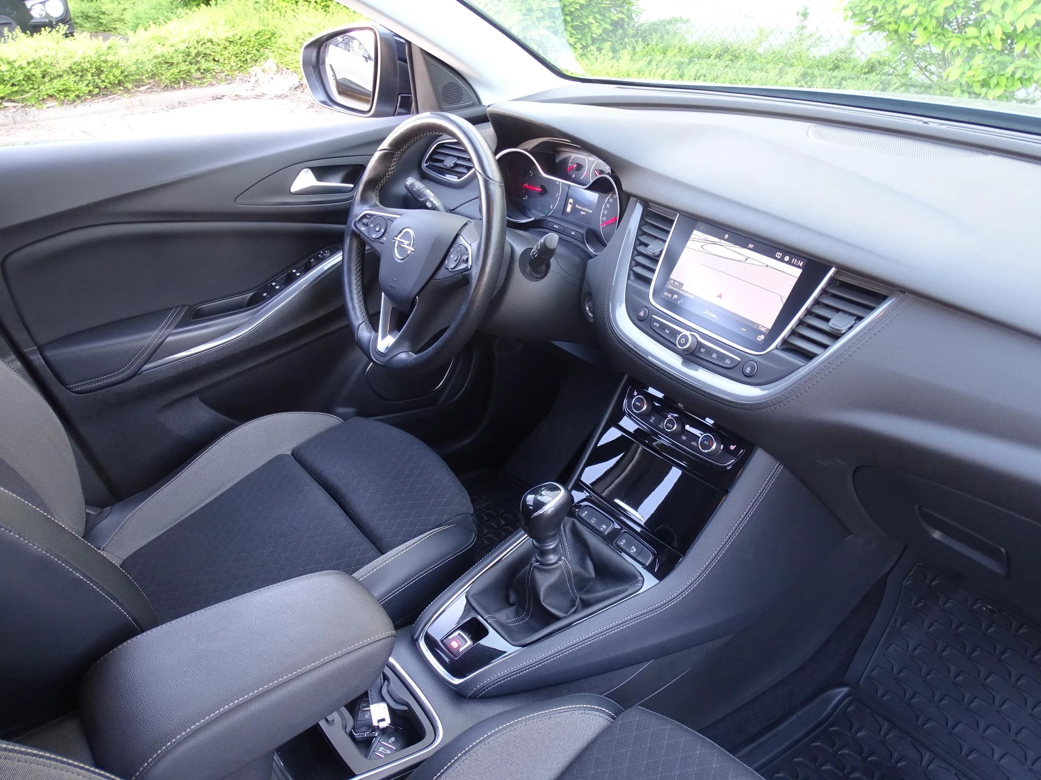 Opel-Grandland X-image-12