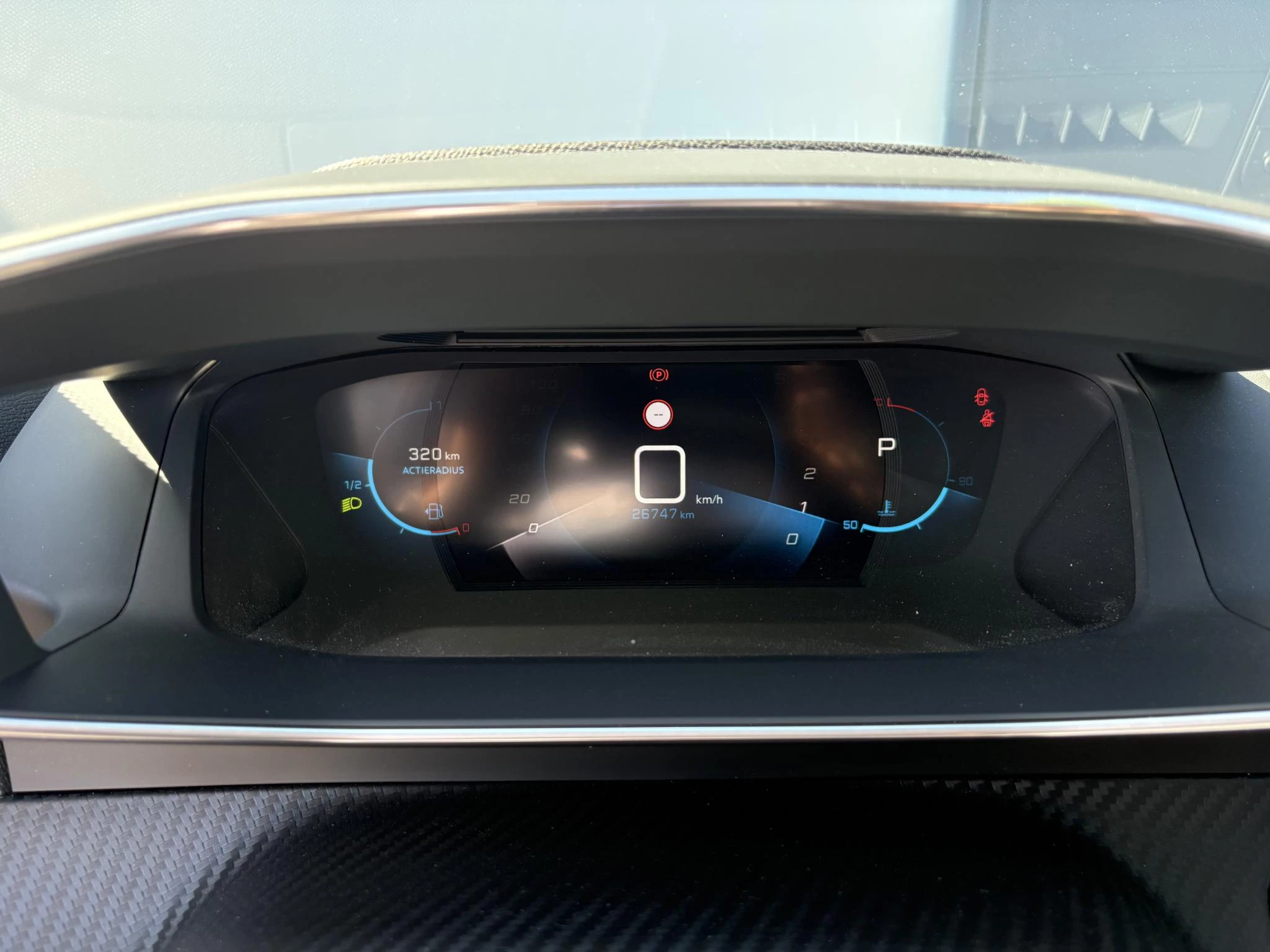 Peugeot-2008-image-11