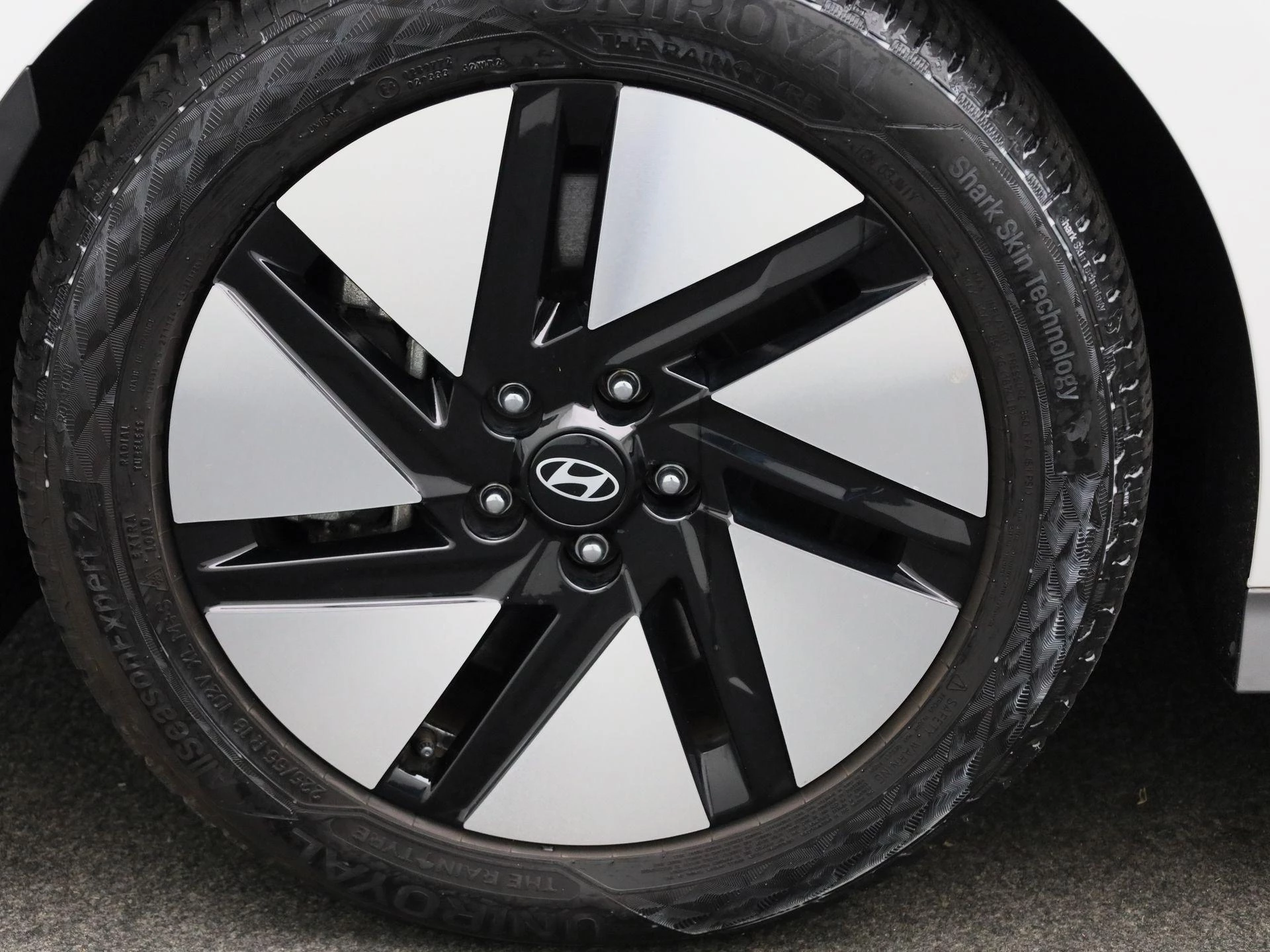 Hyundai IONIQ 6 53 kWh Core Plus