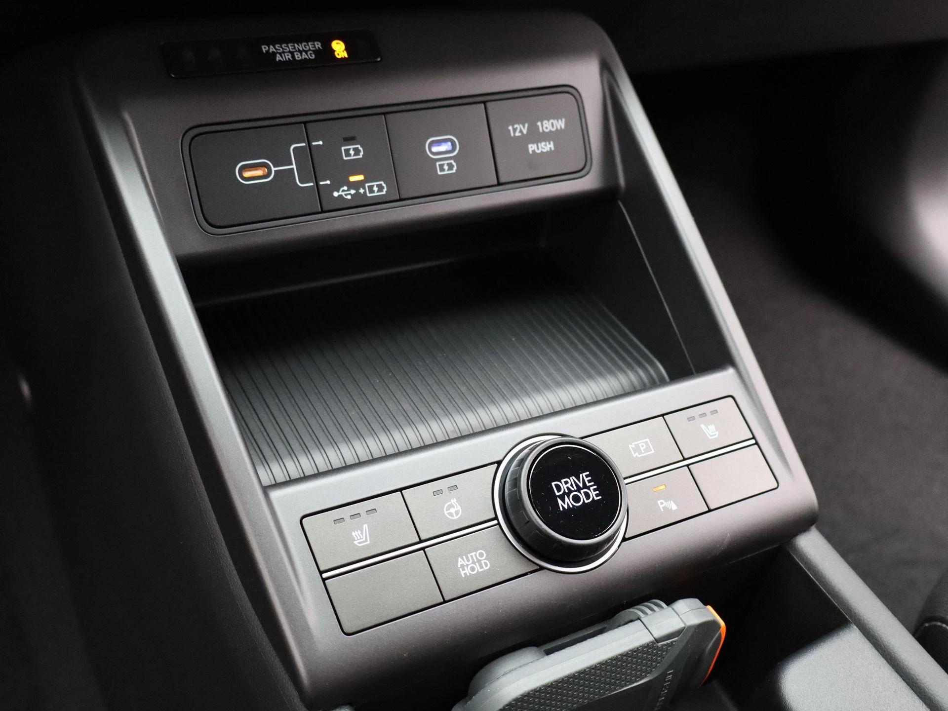 Hyundai-Kona-image-23