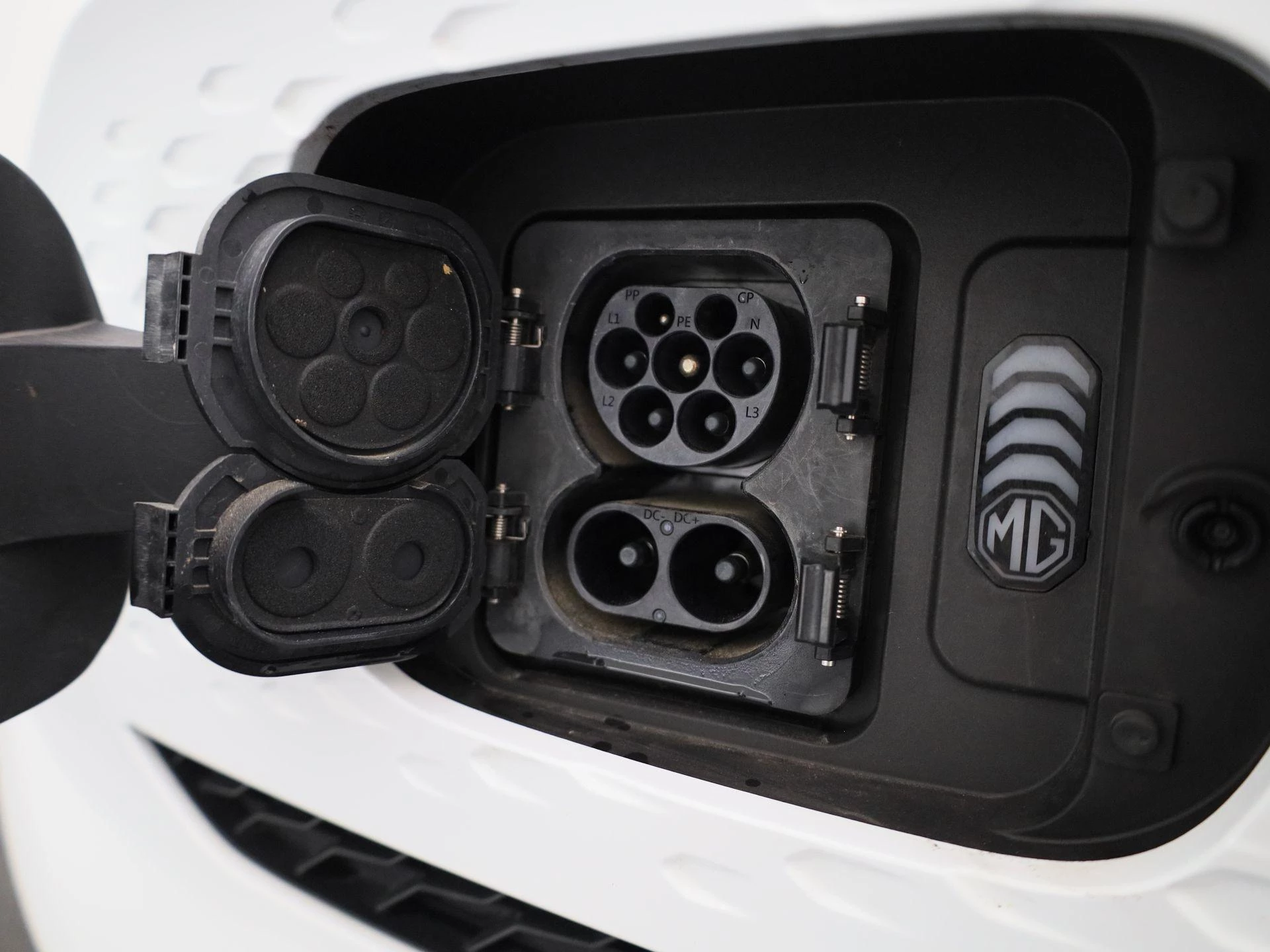 MG ZS EV EV Long Range Comfort 70 kWh