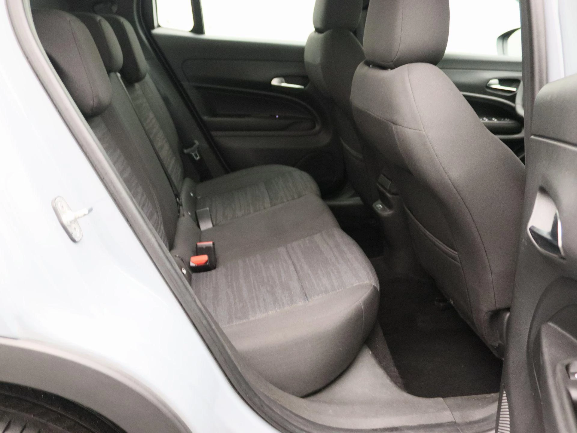 Jeep-Avenger-image-23