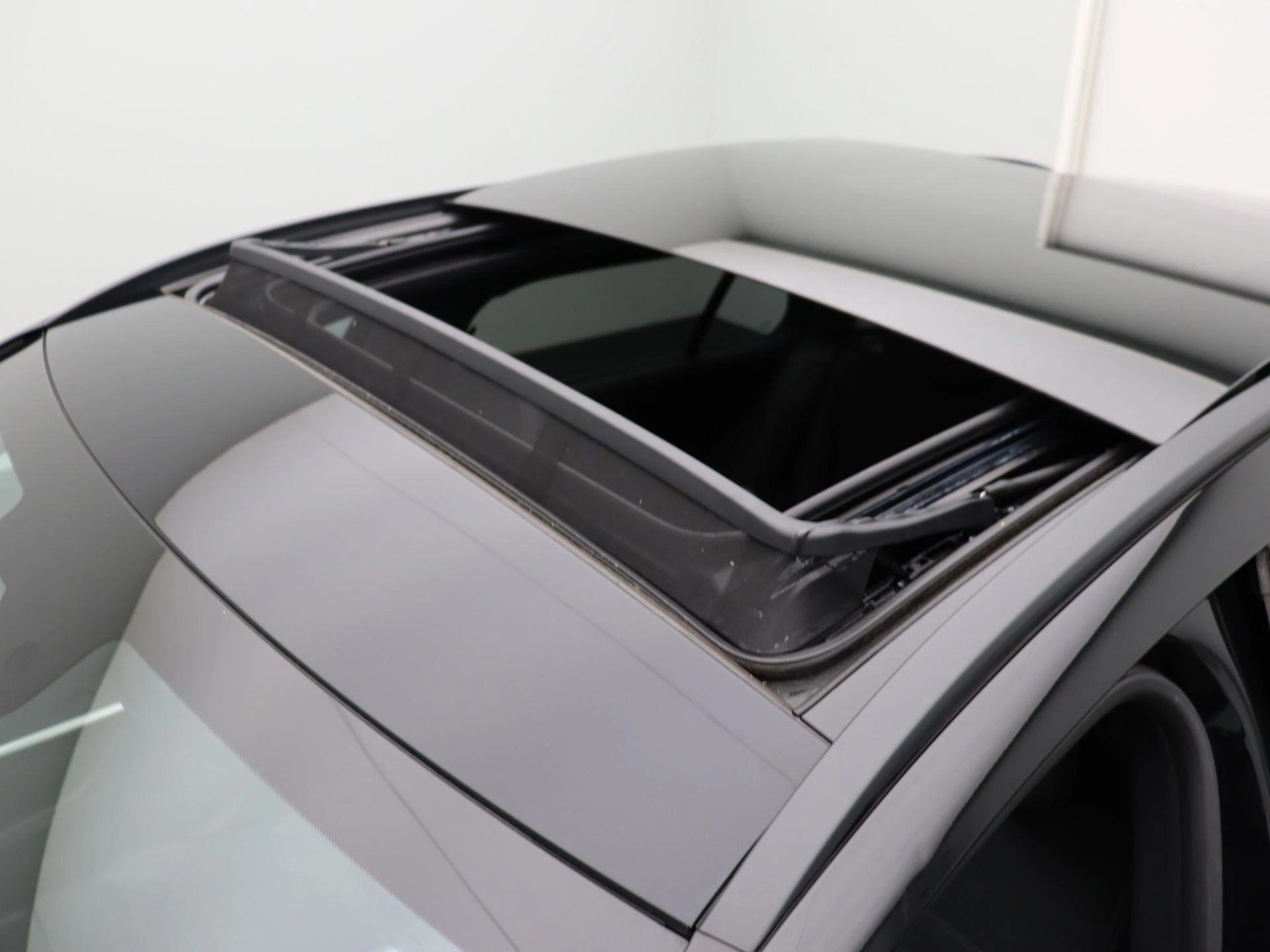 Mercedes-Benz Classe C 300 e AMG Line Estate + PANORAMISCH DAK + NIGHTPAKKET +