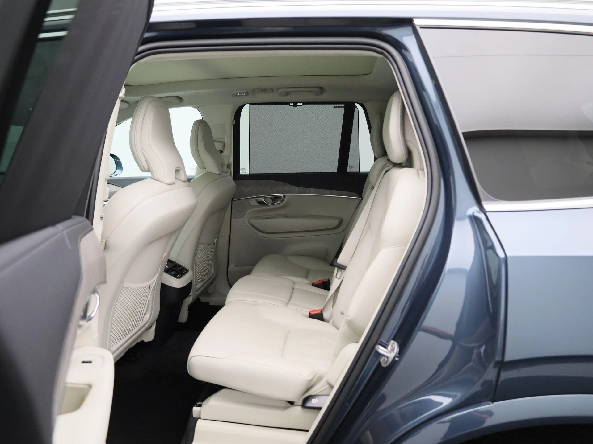 Volvo-XC90-image-9