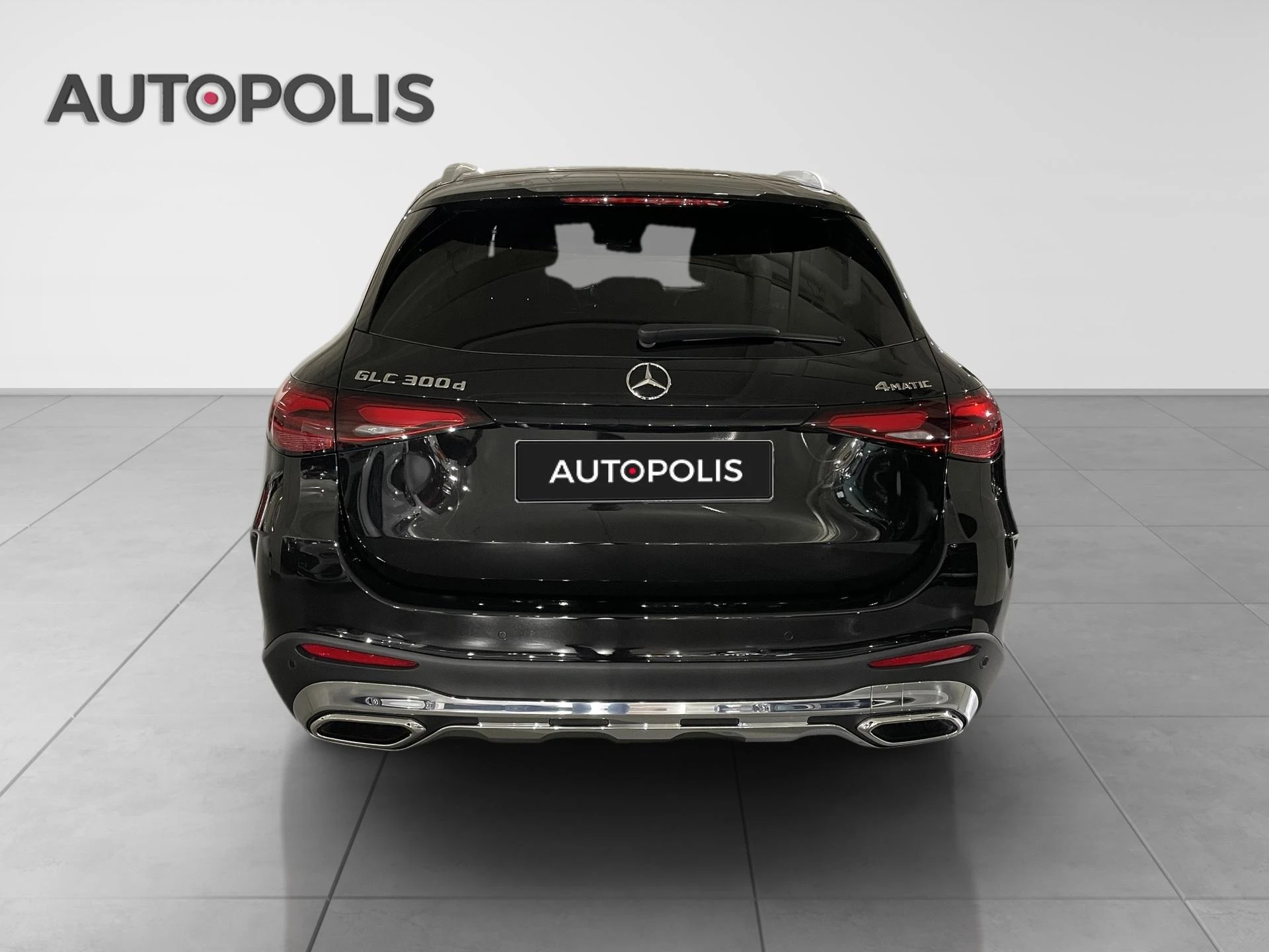 Mercedes-Benz-GLC-image-14