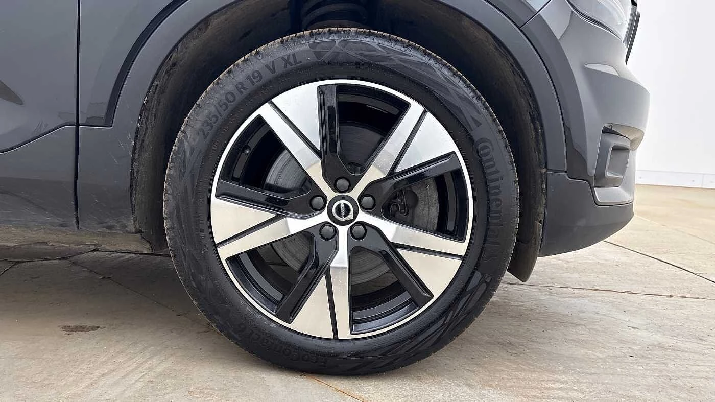 Volvo-XC40-image-40